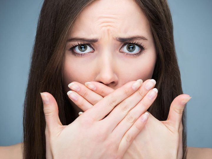 Are You Always Chewing Gum to Cover Up Bad Breath? Here’s What’s Really Happening