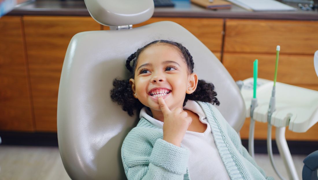 child visiting the dentist